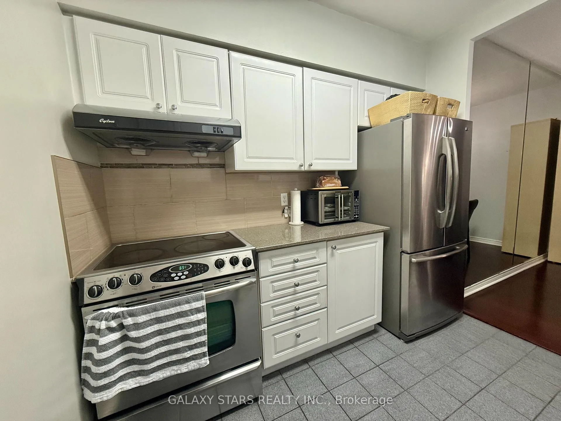 Photo 10 of Unit 106, 2200 John Street, Markham, German Mills — HOMEH