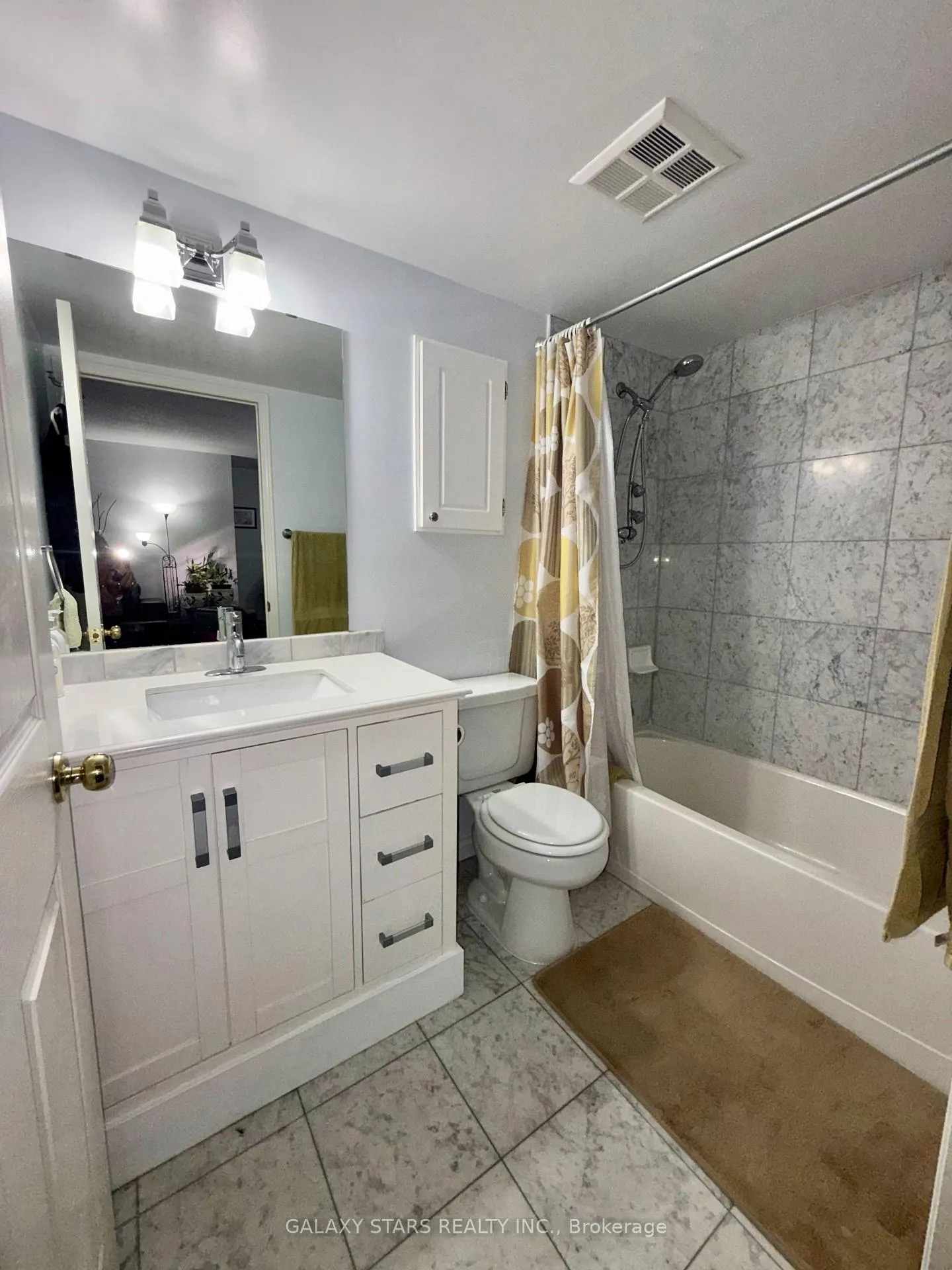 Photo 17 of Unit 106, 2200 John Street, Markham, German Mills — HOMEH