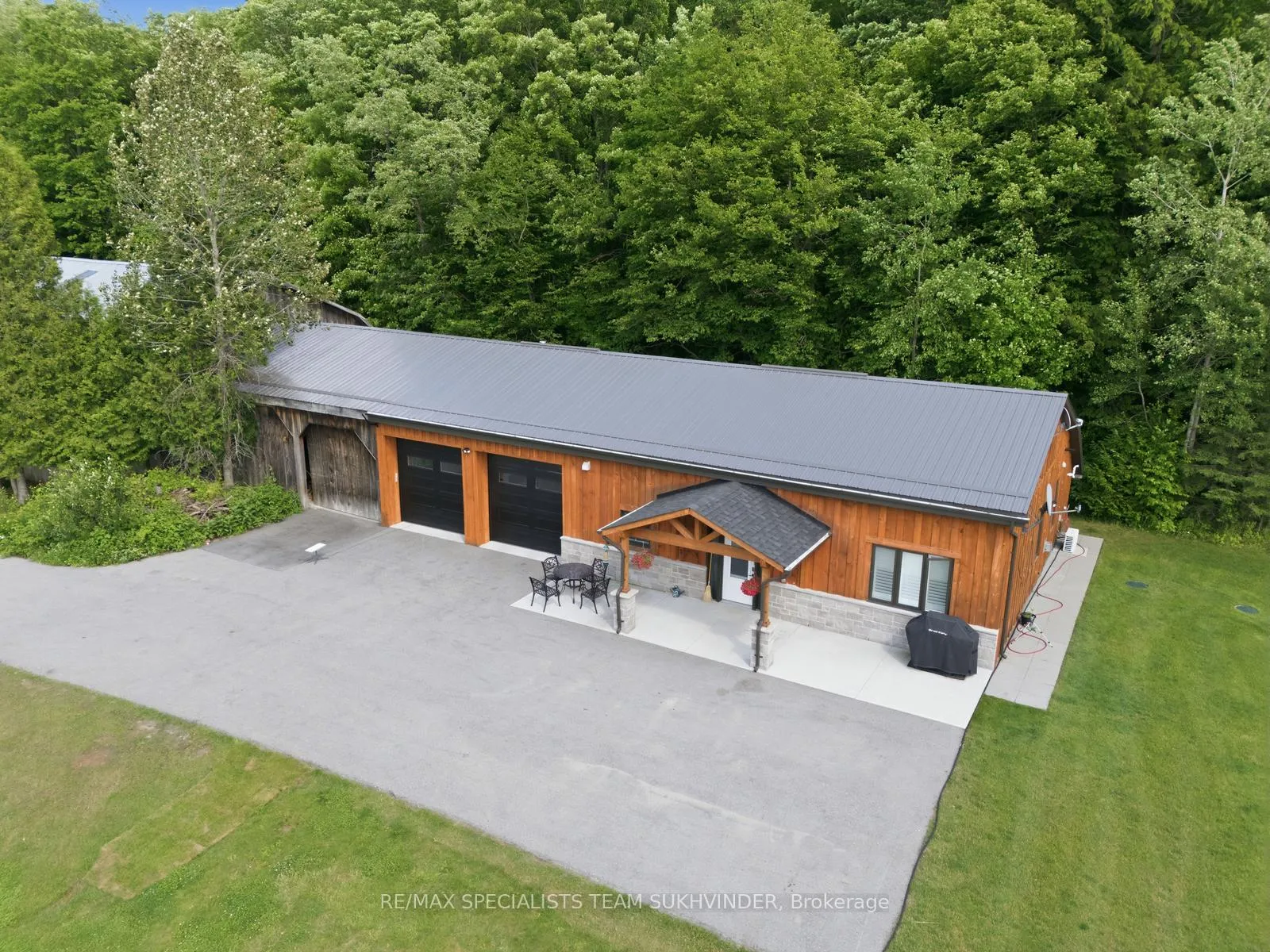 Photo 12 of 13232 Fifth Line, Halton Hills, Rural Halton Hills — HOMEH