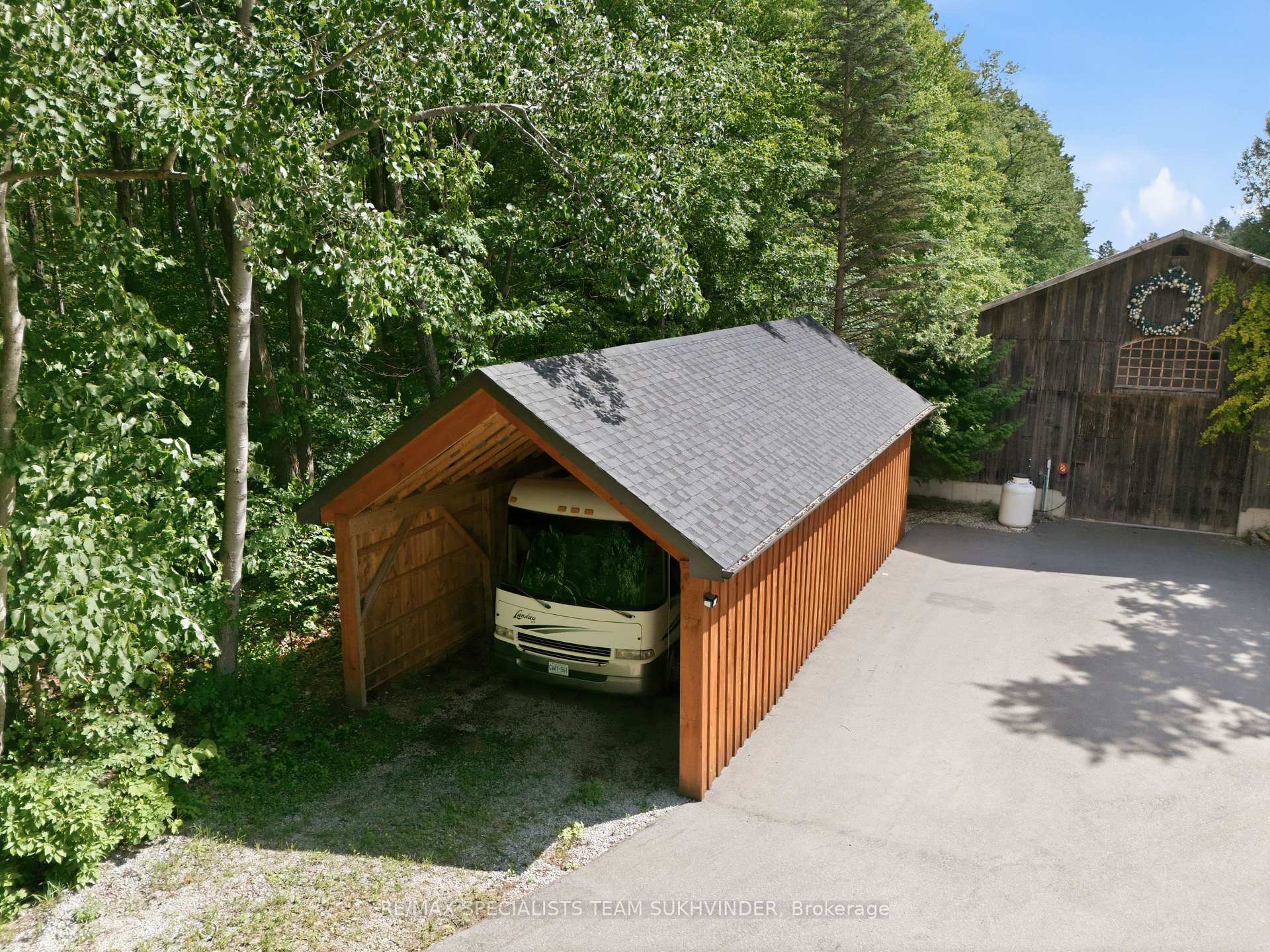 Photo 9 of 13232 Fifth Line, Halton Hills, Rural Halton Hills — HOMEH