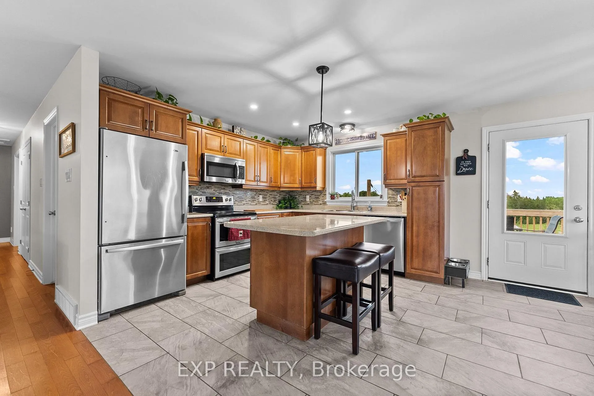Photo 16 of 566A Pinnacle Road, Horton, Horton Twp — HOMEH