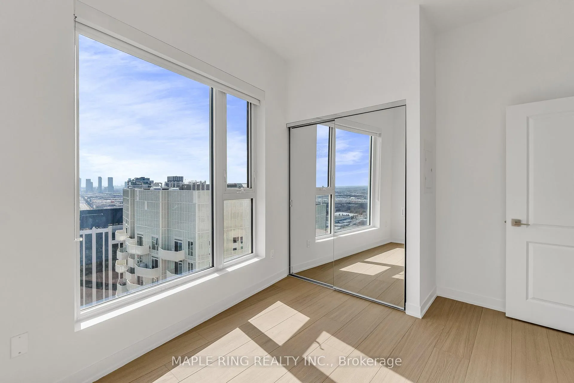 Photo 18 of Unit 3006, 498 Caldari Road, Vaughan, Concord — HOMEH