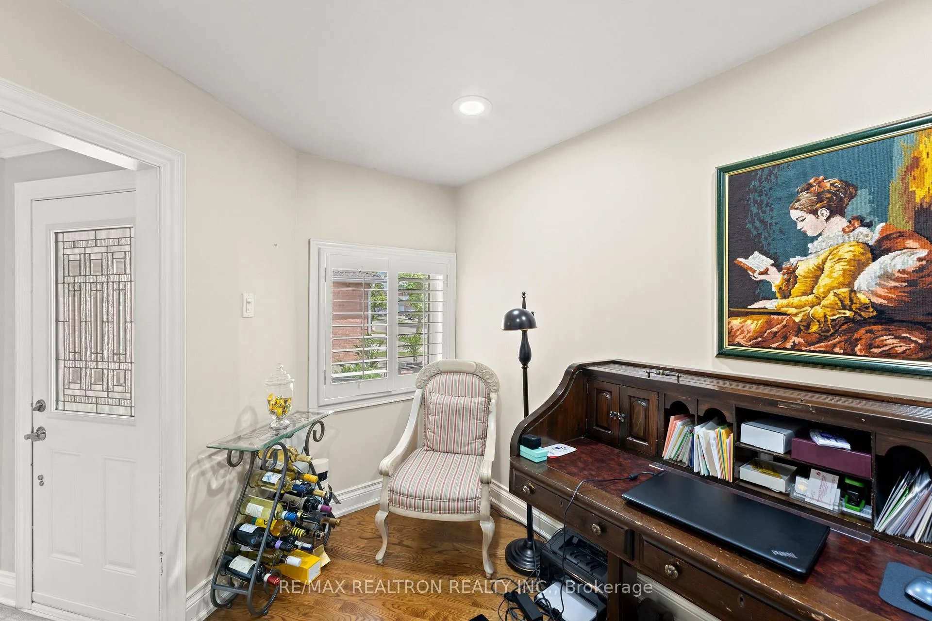 Photo 21 of 10 Millcreek Crescent, Vaughan, Brownridge — HOMEH