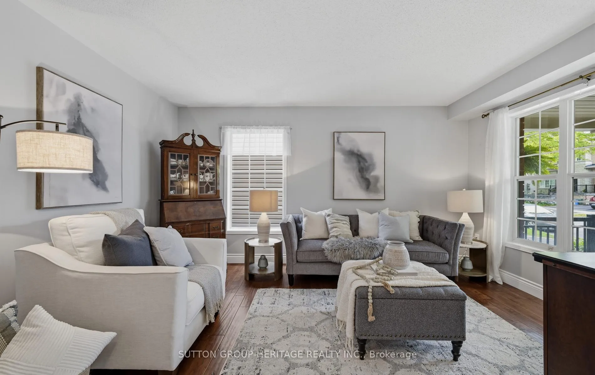Photo 4 of 44 Sabbe Crescent, Ajax, Northwest Ajax — HOMEH