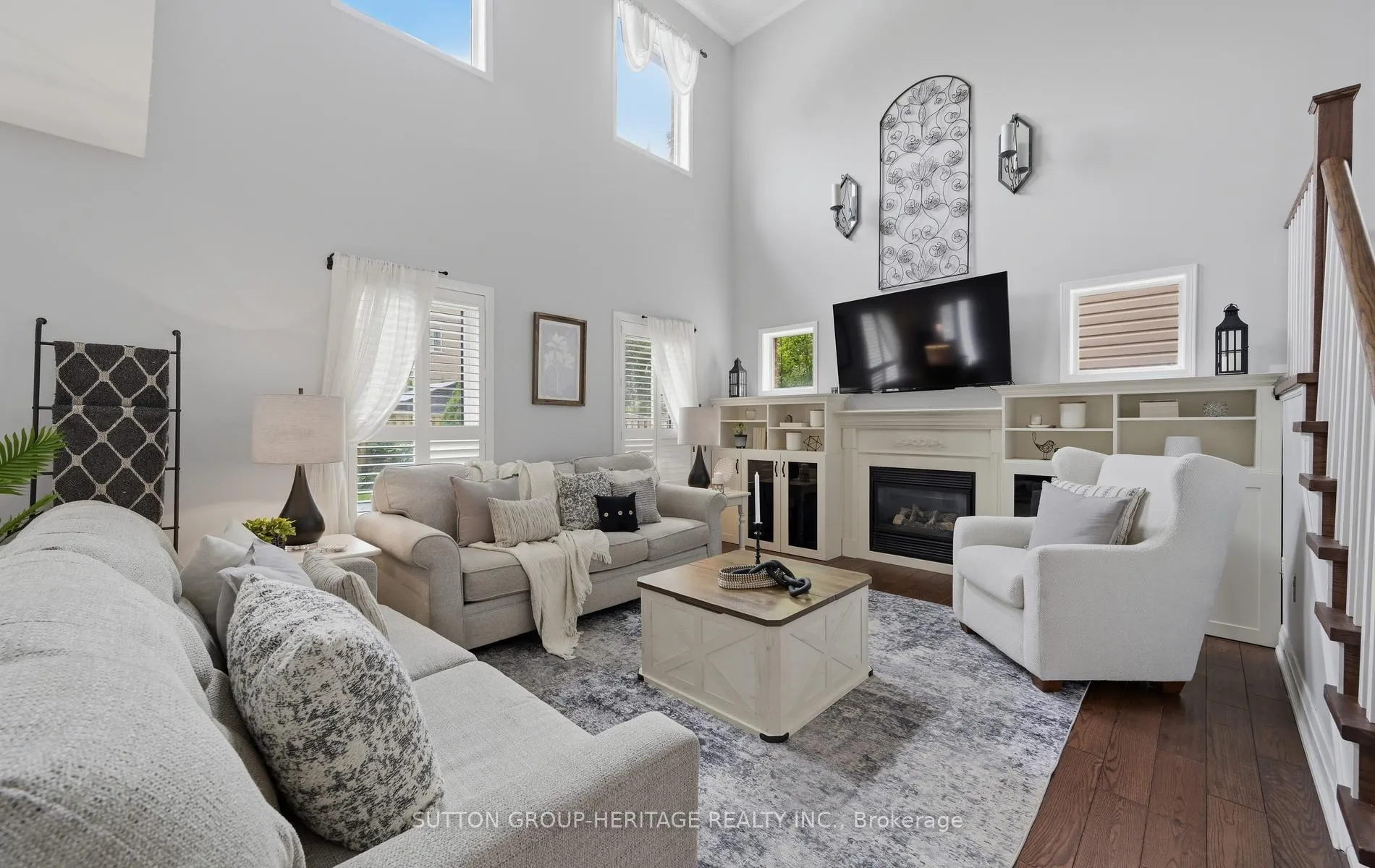 Photo 9 of 44 Sabbe Crescent, Ajax, Northwest Ajax — HOMEH