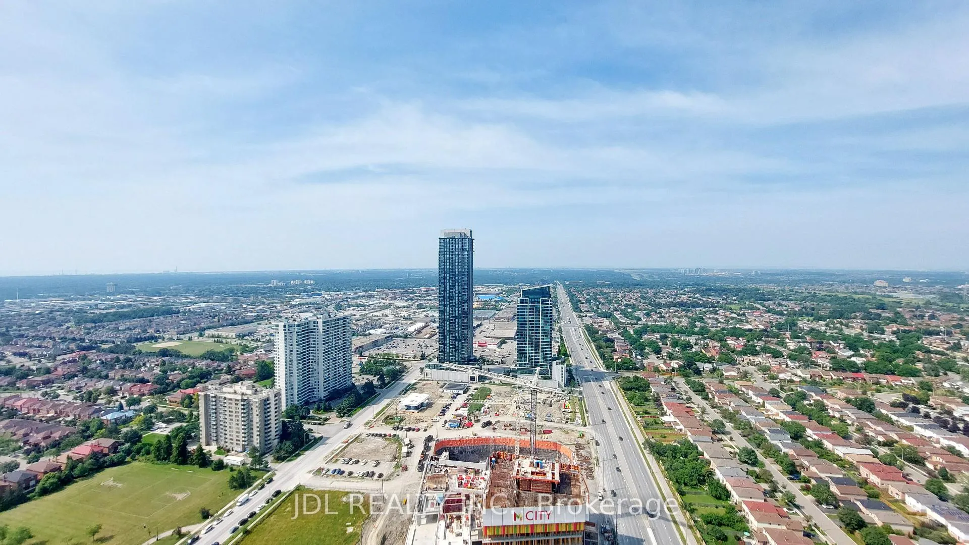 Photo 9 of Unit 3808, 3900 Confederation Parkway, Mississauga, City Centre — HOMEH