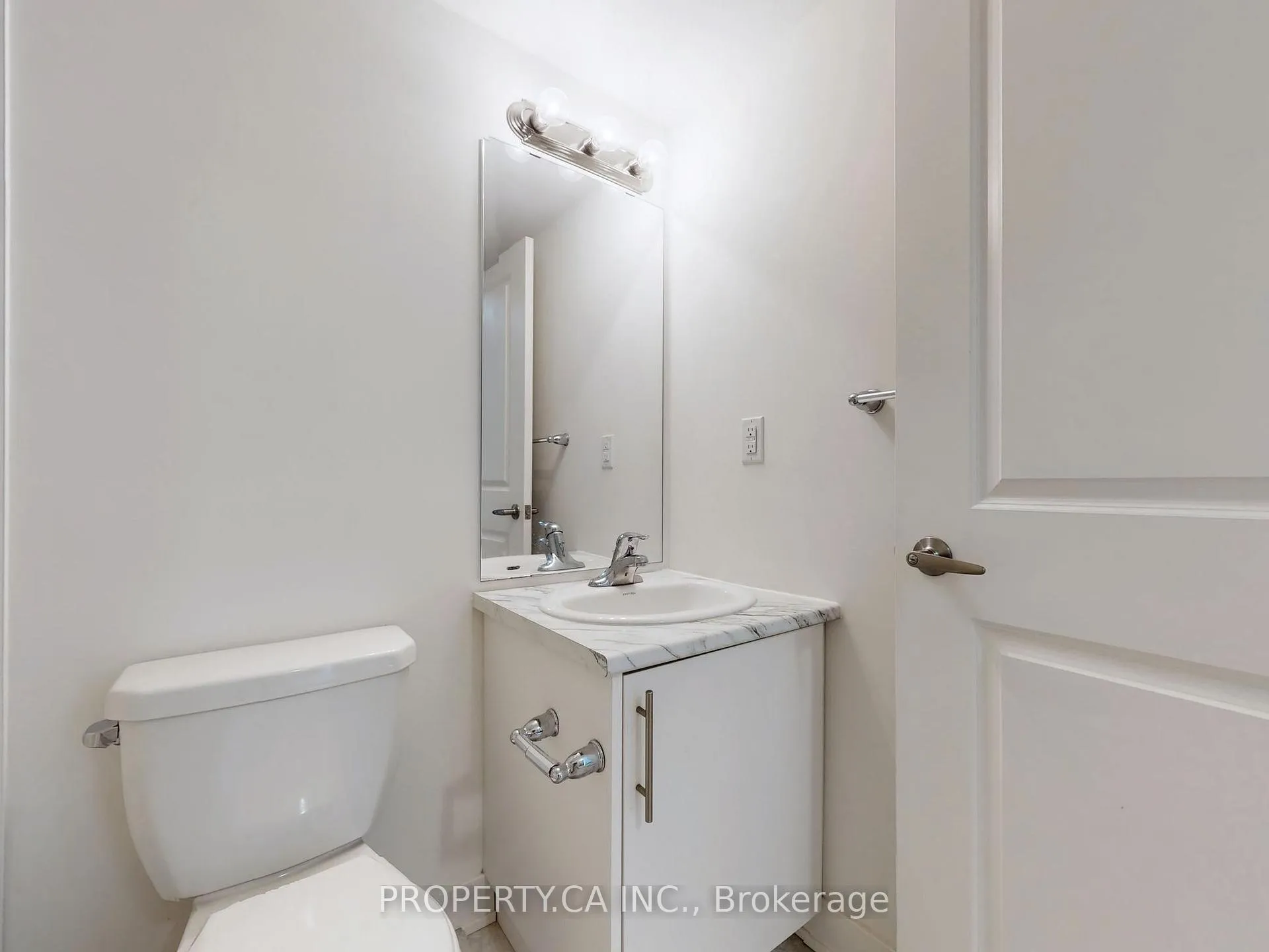 Photo 21 of 13 Mogul Road, Vaughan, Vellore Village — HOMEH