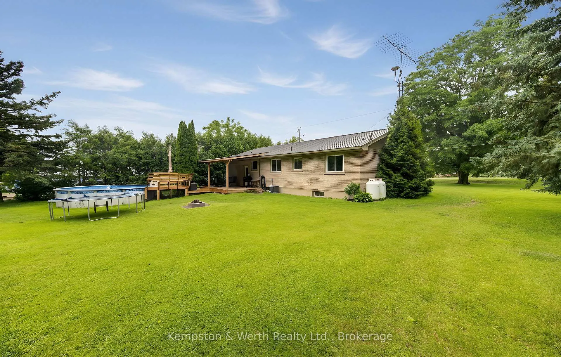 Photo 25 of 86716 Molesworth Line, Huron East, Grey — HOMEH