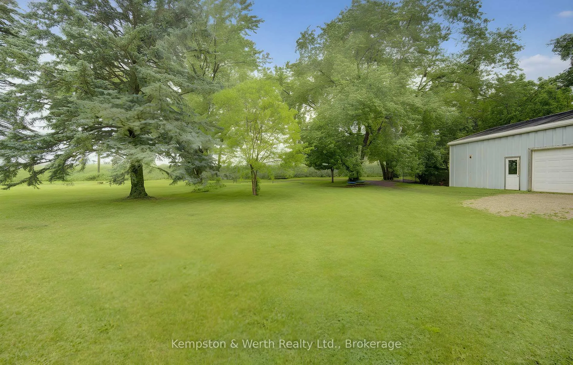 Photo 29 of 86716 Molesworth Line, Huron East, Grey — HOMEH