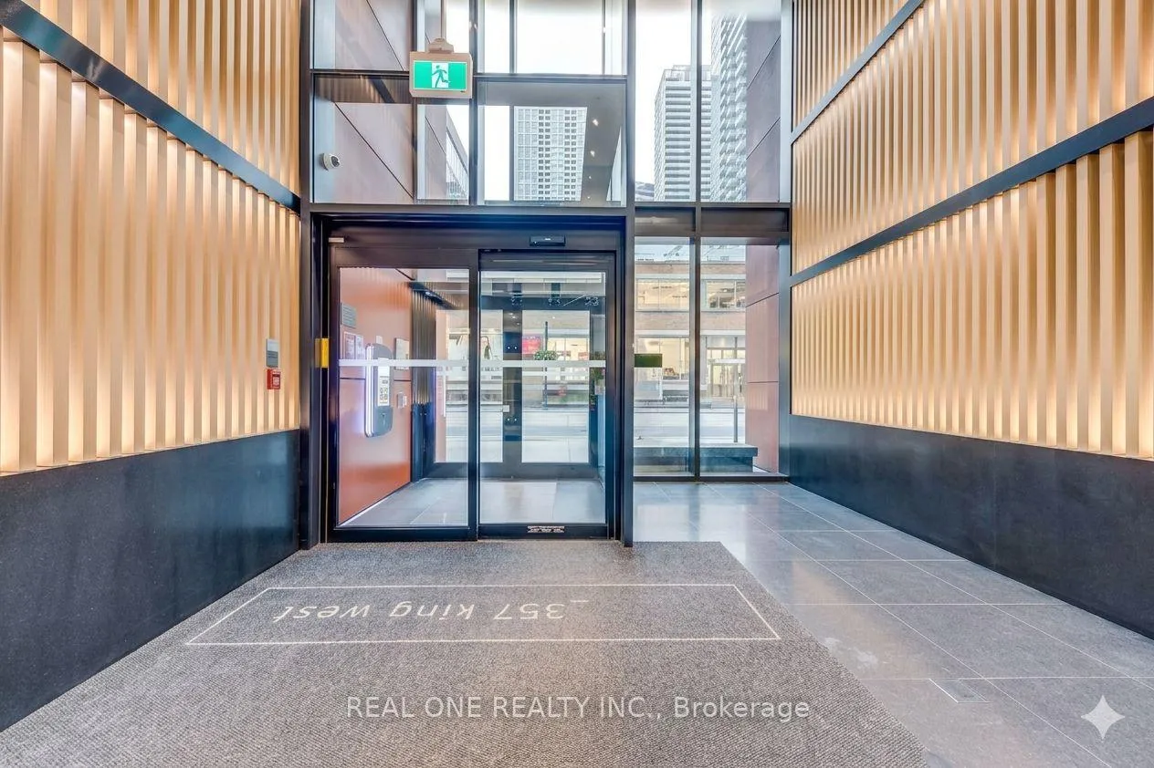 Photo 3 of Unit 201, 357 King Street W, Toronto, Waterfront Communities — HOMEH
