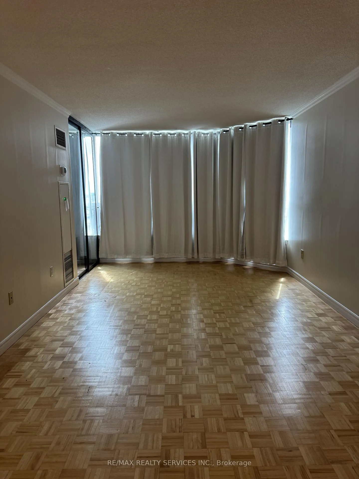 Photo 4 of Unit 2103, 8 Lisa Street, Brampton, Queen Street Corridor — HOMEH