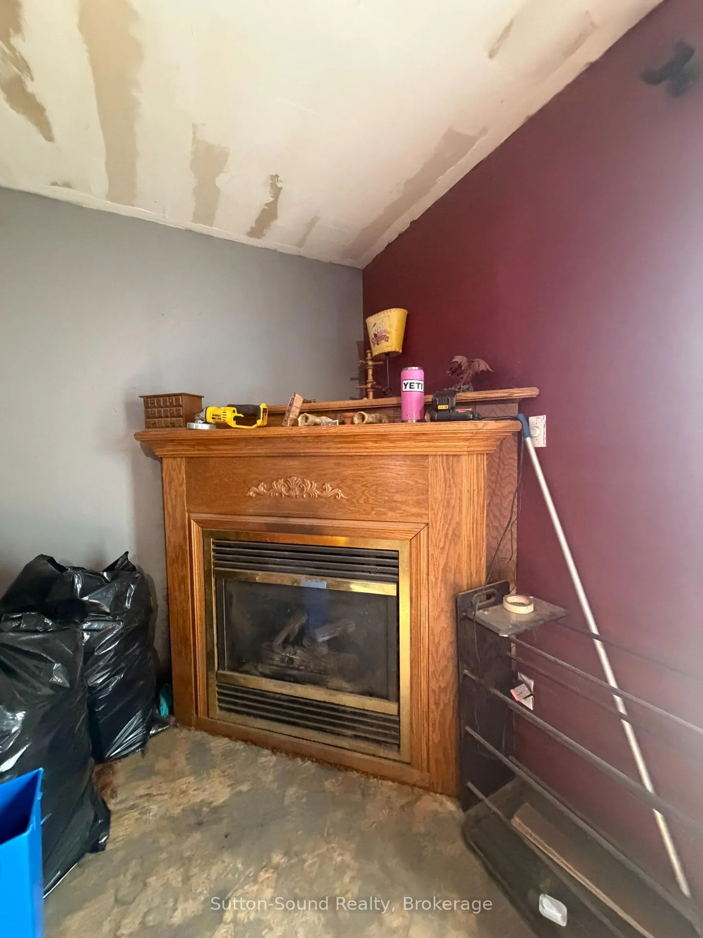 Photo 6 of 1271 2nd Avenue E, Owen Sound — HOMEH