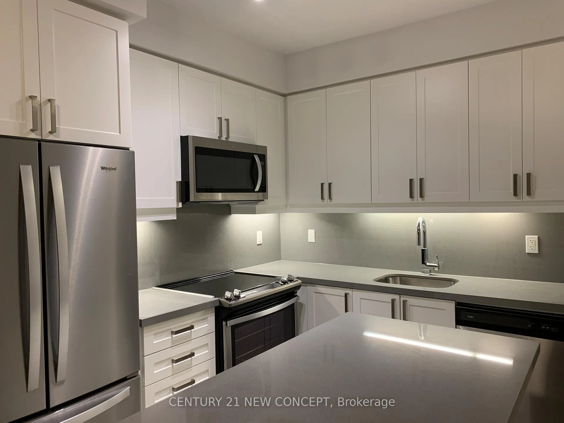 Photo 10 of Unit 3017, 7895 Jane Street, Vaughan, Concord — HOMEH
