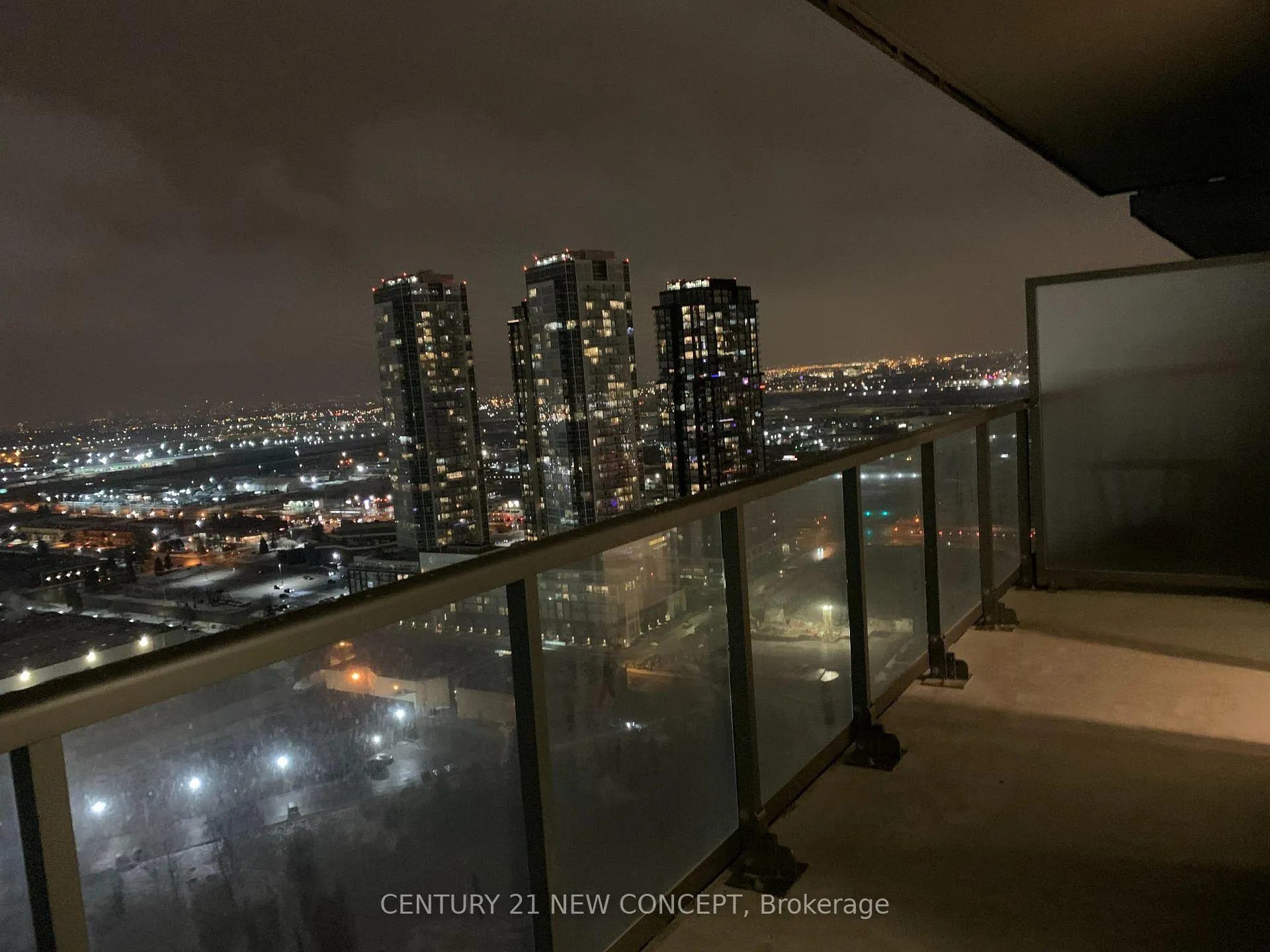 Photo 30 of Unit 3017, 7895 Jane Street, Vaughan, Concord — HOMEH