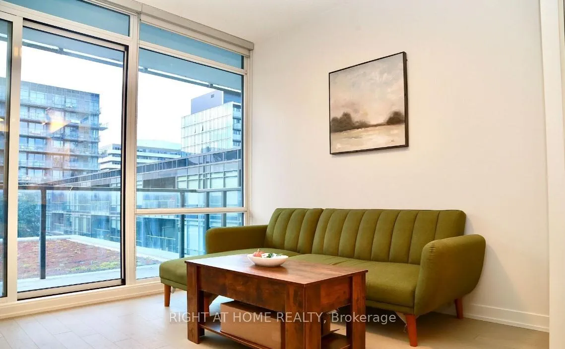 Photo 4 of Unit S431, 455 Front Street E, Toronto, Waterfront Communities — HOMEH