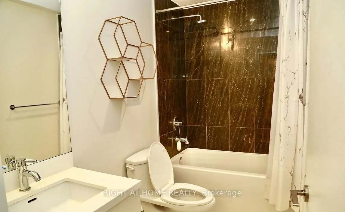 Photo 8 of Unit S431, 455 Front Street E, Toronto, Waterfront Communities — HOMEH