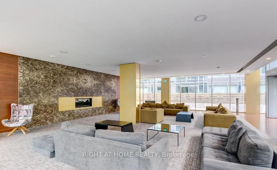 Photo 13 of Unit S431, 455 Front Street E, Toronto, Waterfront Communities — HOMEH