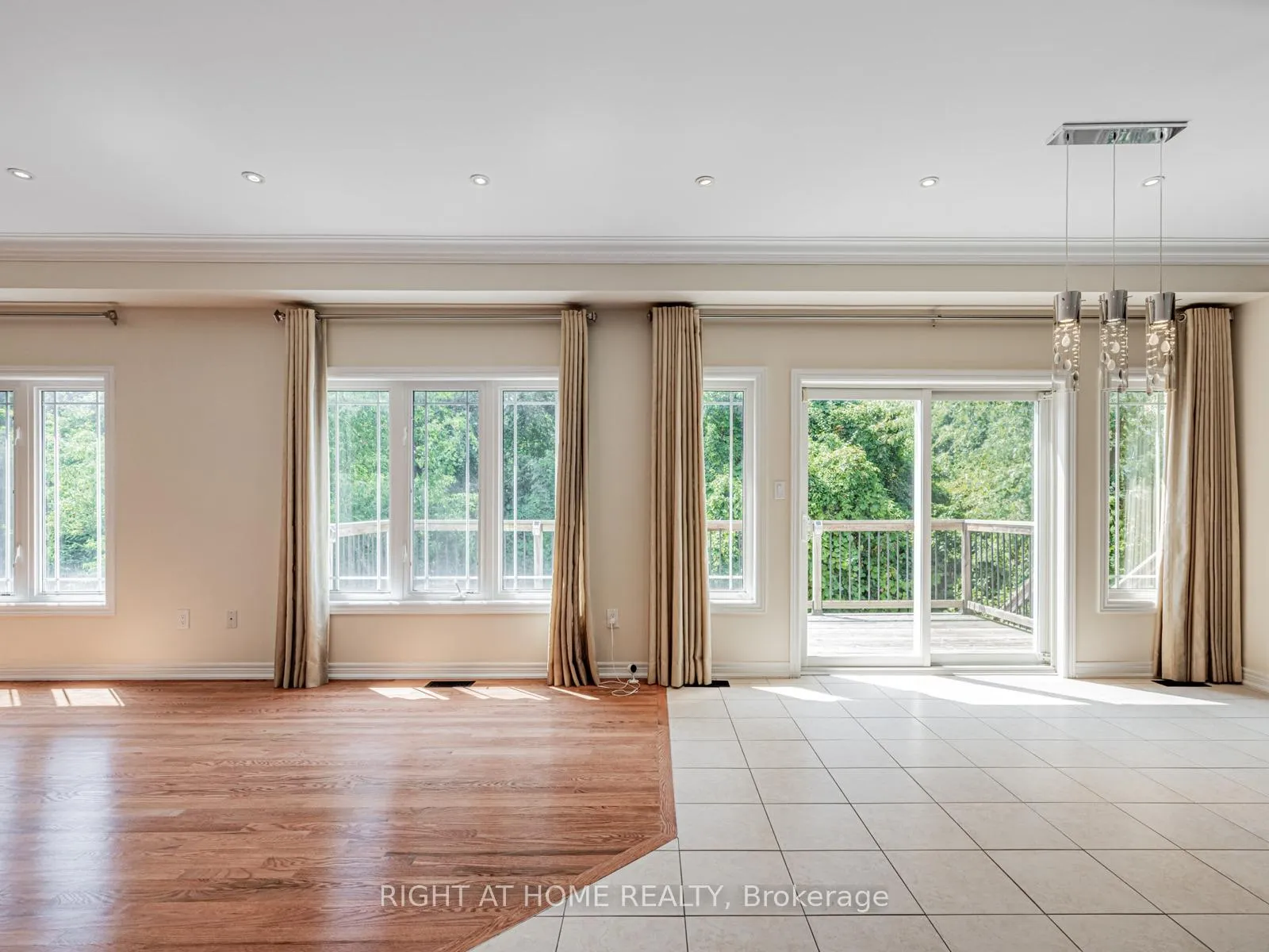 Photo 7 of 67 Timna Crescent, Vaughan, Patterson — HOMEH