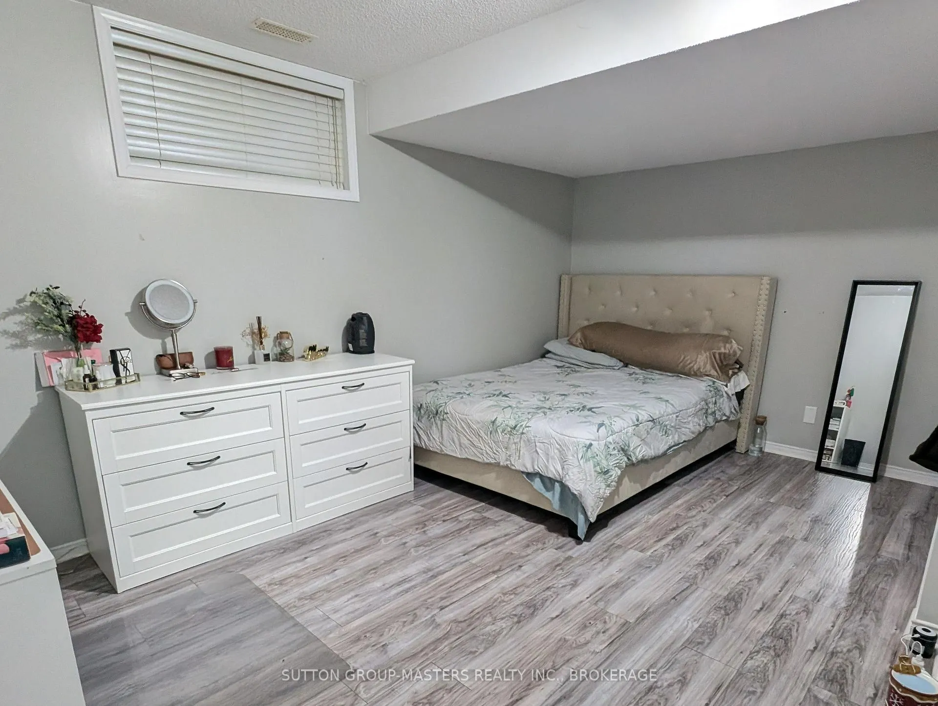 Photo 6 of 544 Freeman Crescent, Kingston, Kingston East (Incl Barret Crt) — HOMEH