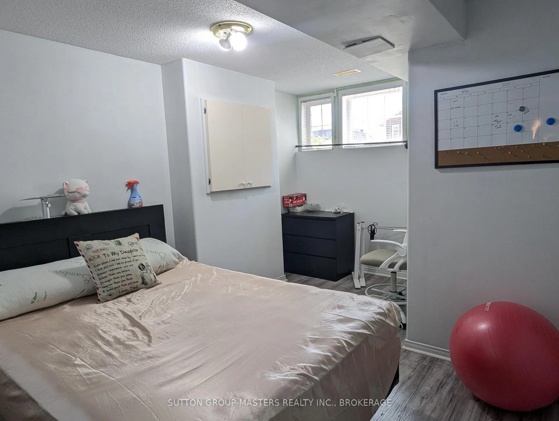 Photo 8 of 544 Freeman Crescent, Kingston, Kingston East (Incl Barret Crt) — HOMEH