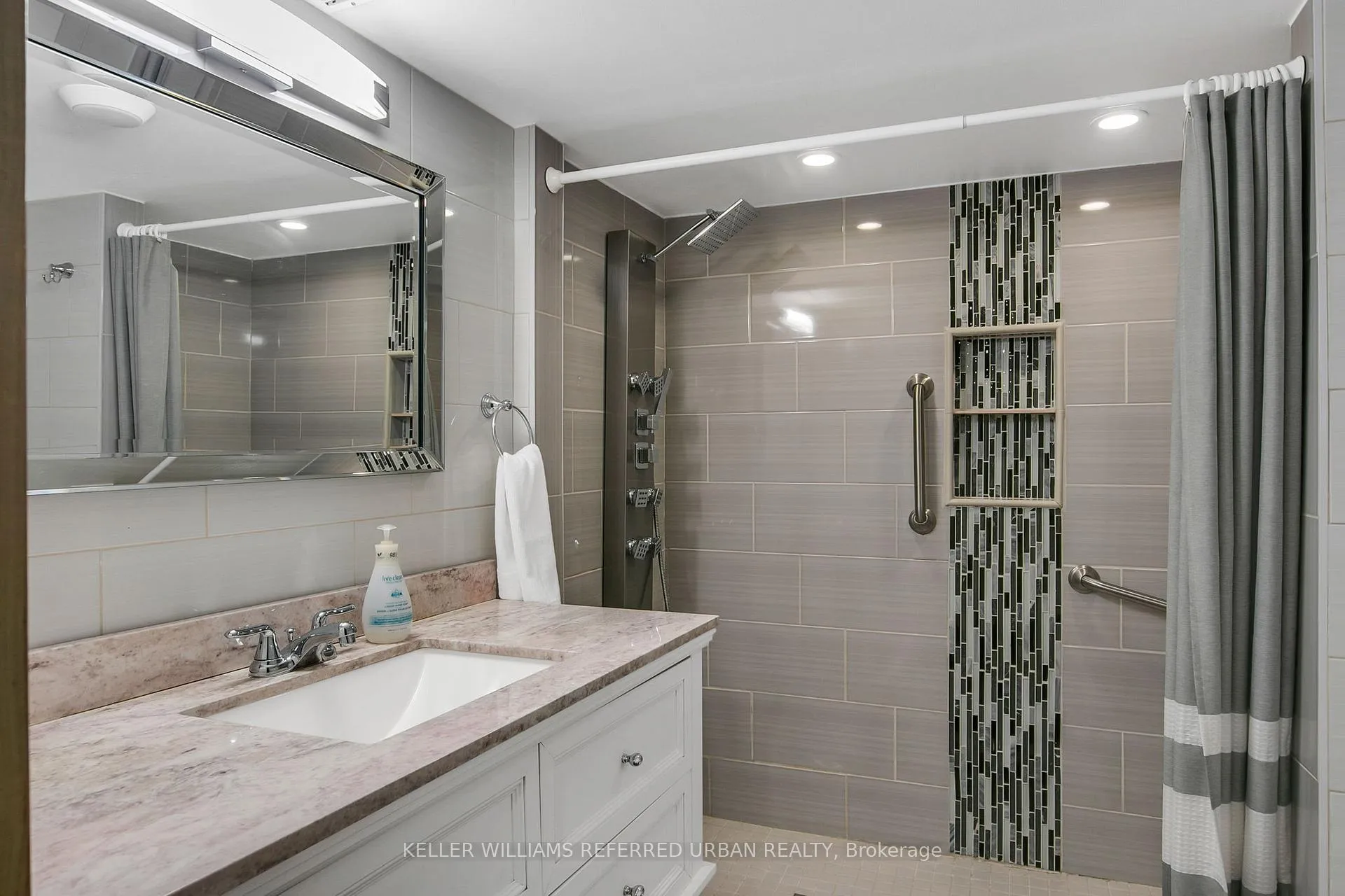 Photo 45 of 235 Bartlett Avenue, Toronto, Dovercourt-Wallace Emerson-Junction — HOMEH