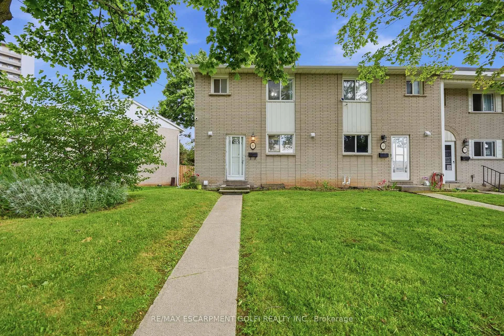 Photo 1 of Unit 14, 82 Riverdale Drive, Hamilton, Riverdale — HOMEH