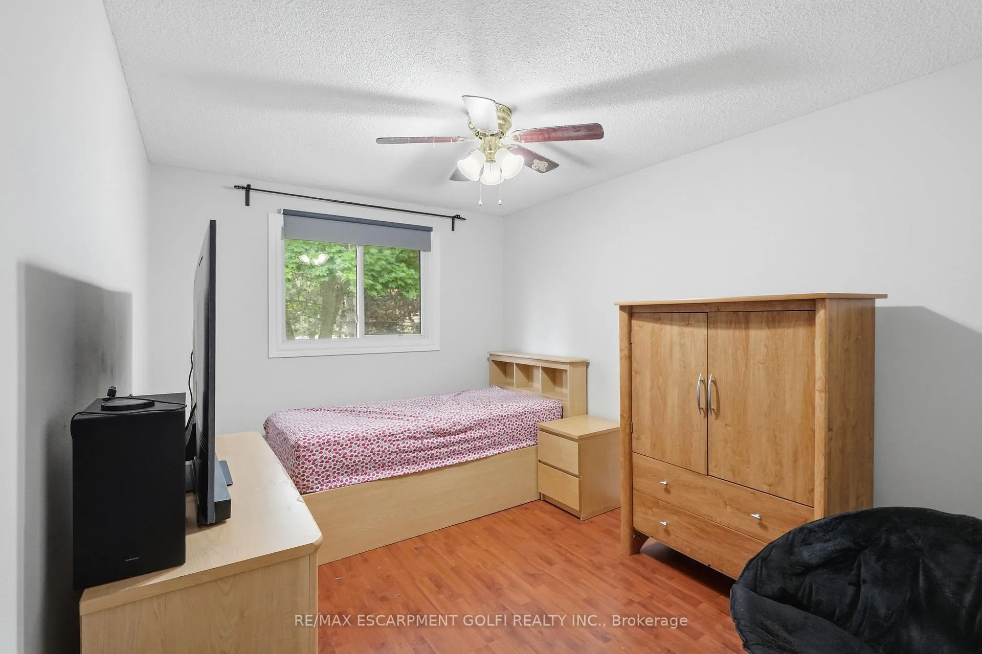 Photo 14 of Unit 14, 82 Riverdale Drive, Hamilton, Riverdale — HOMEH