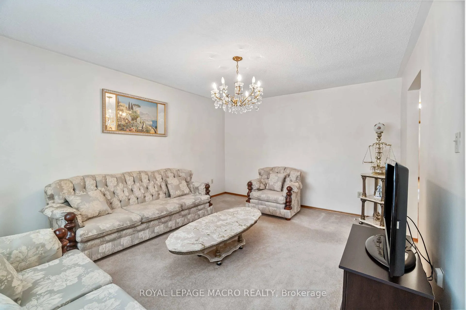 Photo 7 of 178 San Remo Drive, Hamilton, Mountview — HOMEH