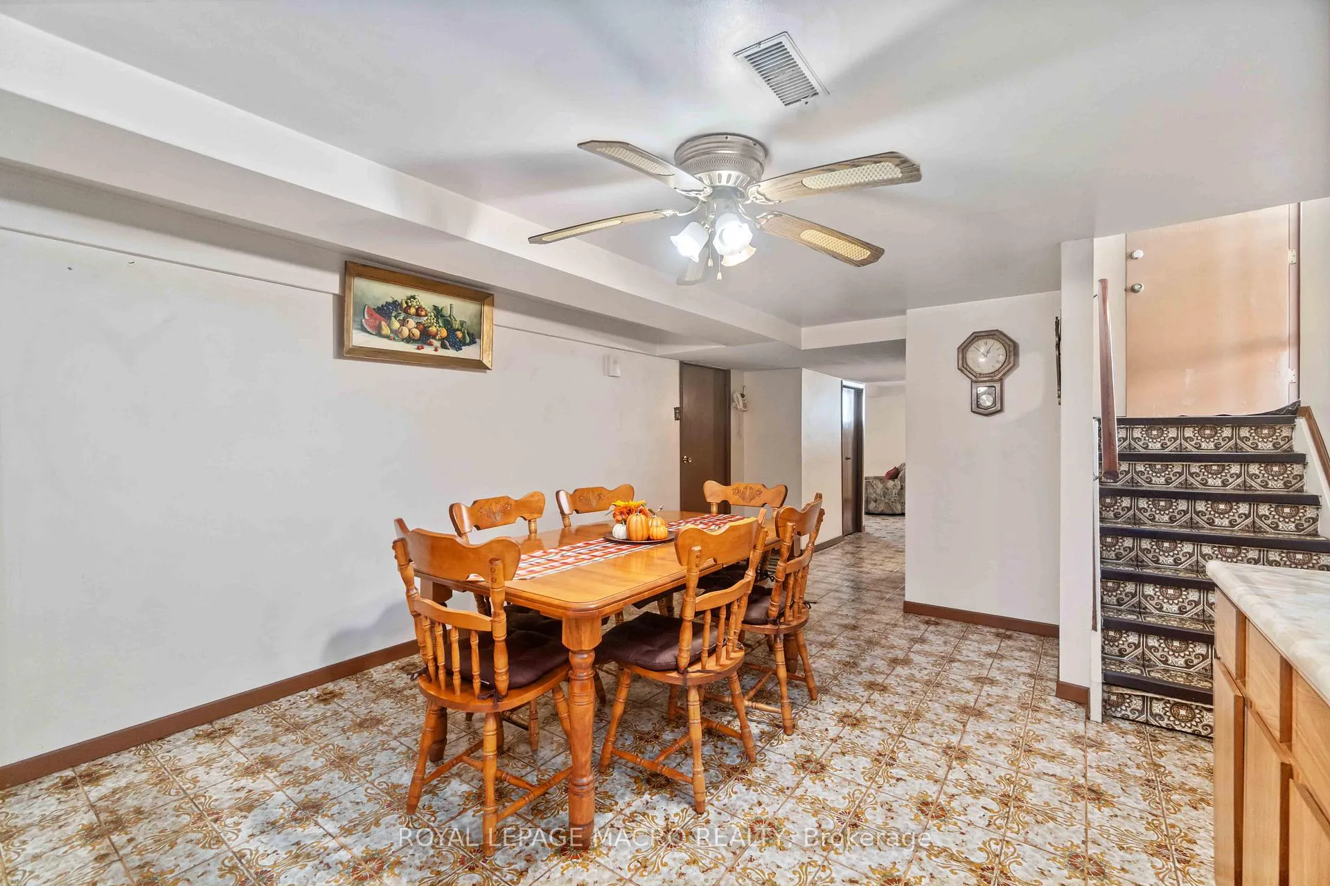 Photo 17 of 178 San Remo Drive, Hamilton, Mountview — HOMEH