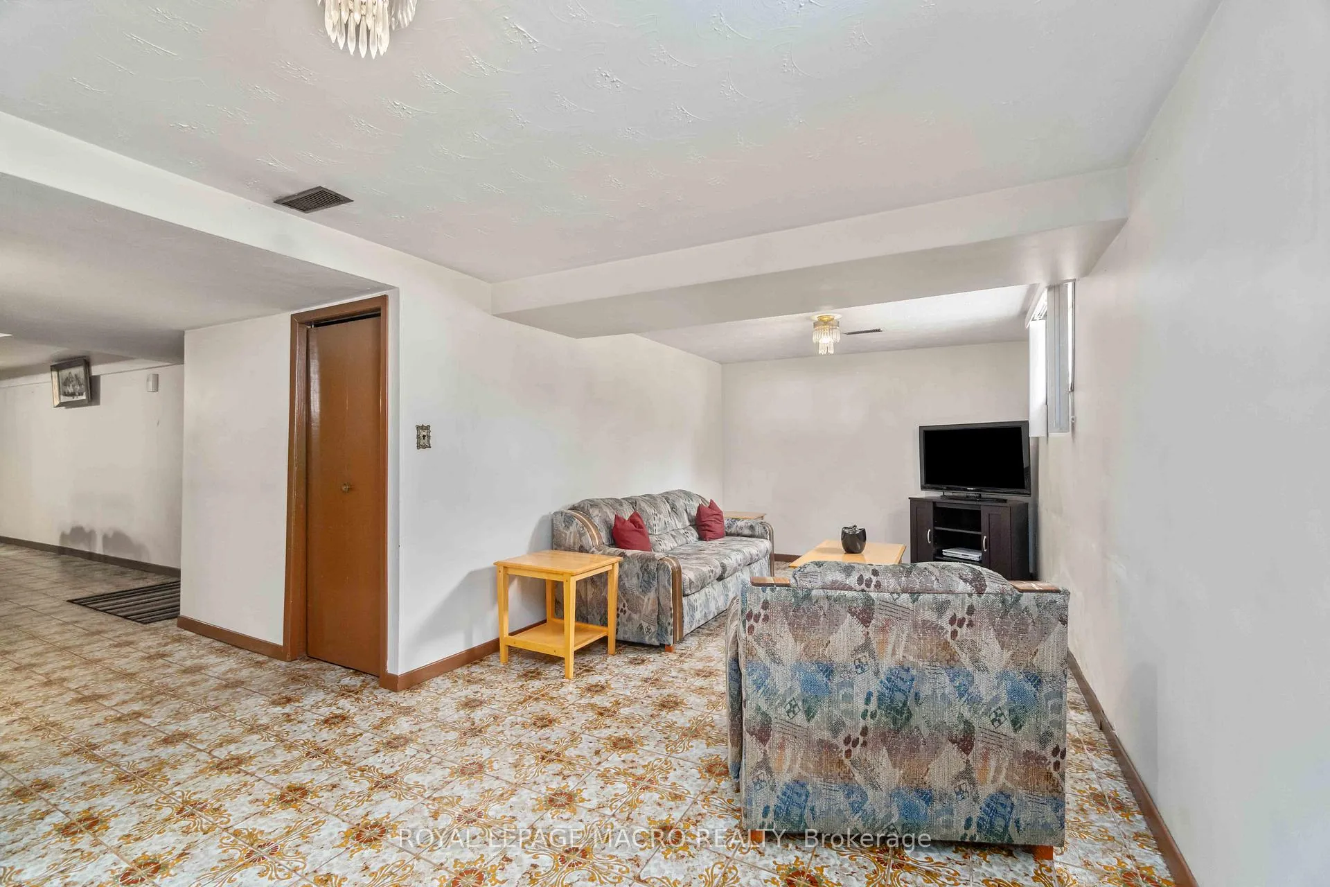 Photo 21 of 178 San Remo Drive, Hamilton, Mountview — HOMEH