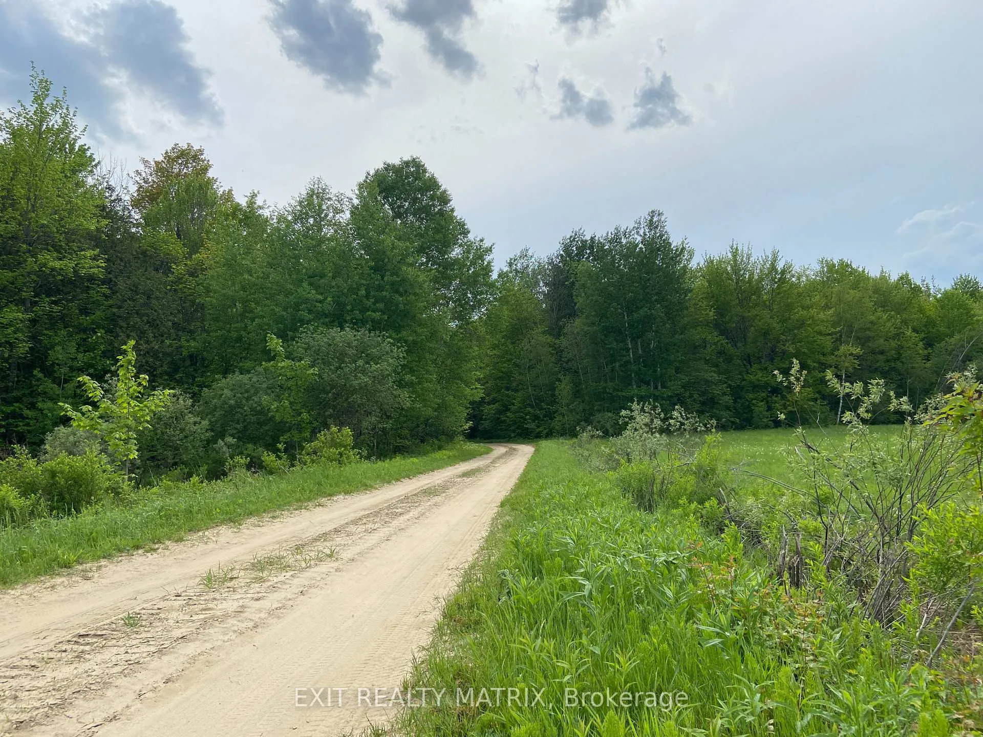 Photo 4 of 5444 Saumure Road, Ottawa, Vars & Area — HOMEH