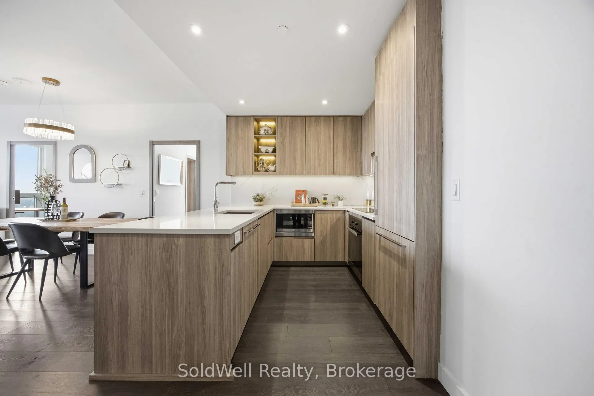 Photo 9 of Unit 2103, 25 Mcmahon Drive, North York, Bayview Village — HOMEH