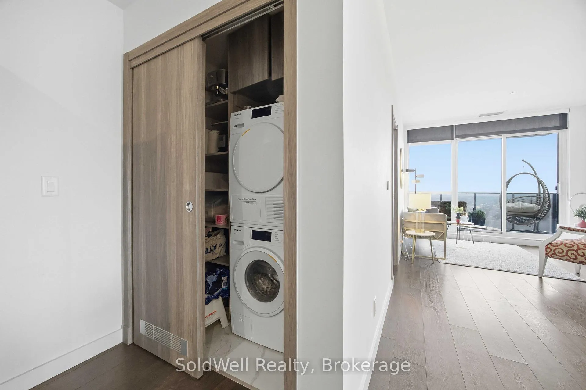 Photo 23 of Unit 2103, 25 Mcmahon Drive, North York, Bayview Village — HOMEH