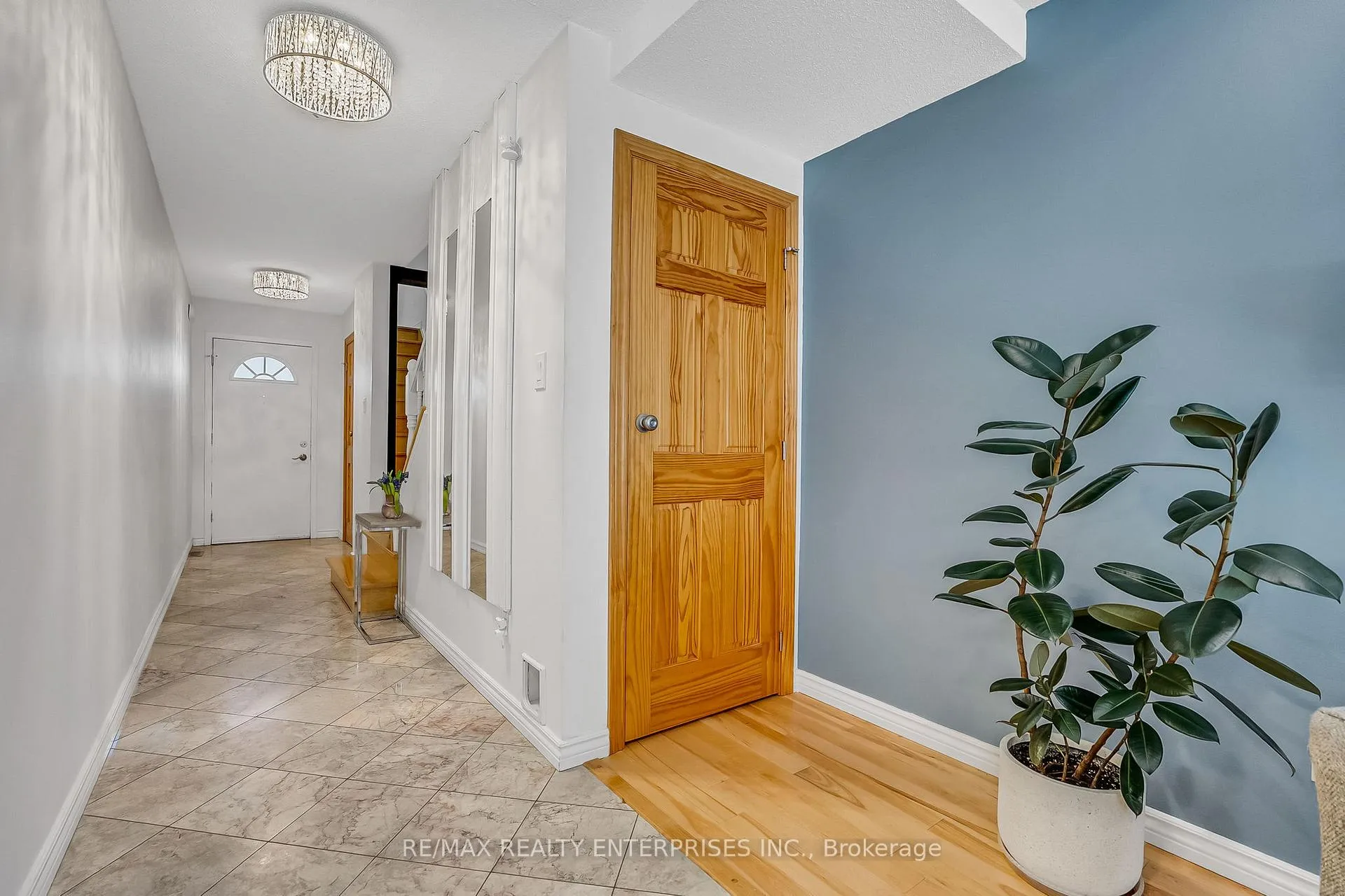 Photo 7 of Unit 34, 7030 Copenhagen Road, Mississauga, Meadowvale — HOMEH
