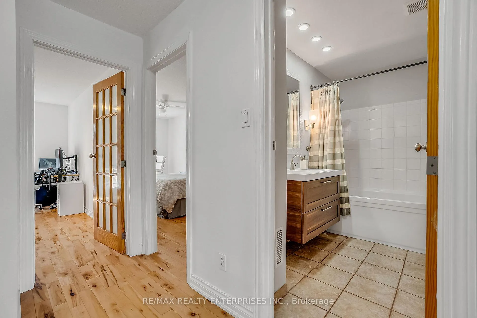 Photo 25 of Unit 34, 7030 Copenhagen Road, Mississauga, Meadowvale — HOMEH