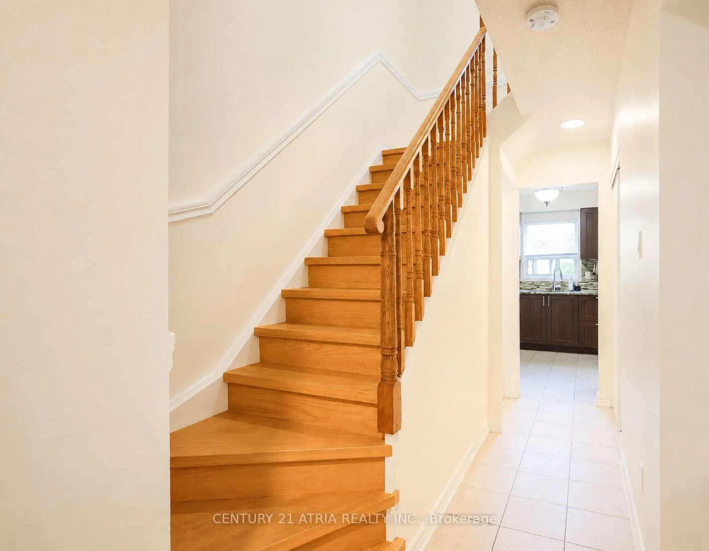 Photo 17 of 92 Rejane Crescent, Vaughan, Crestwood-Springfarm-Yorkhill — HOMEH