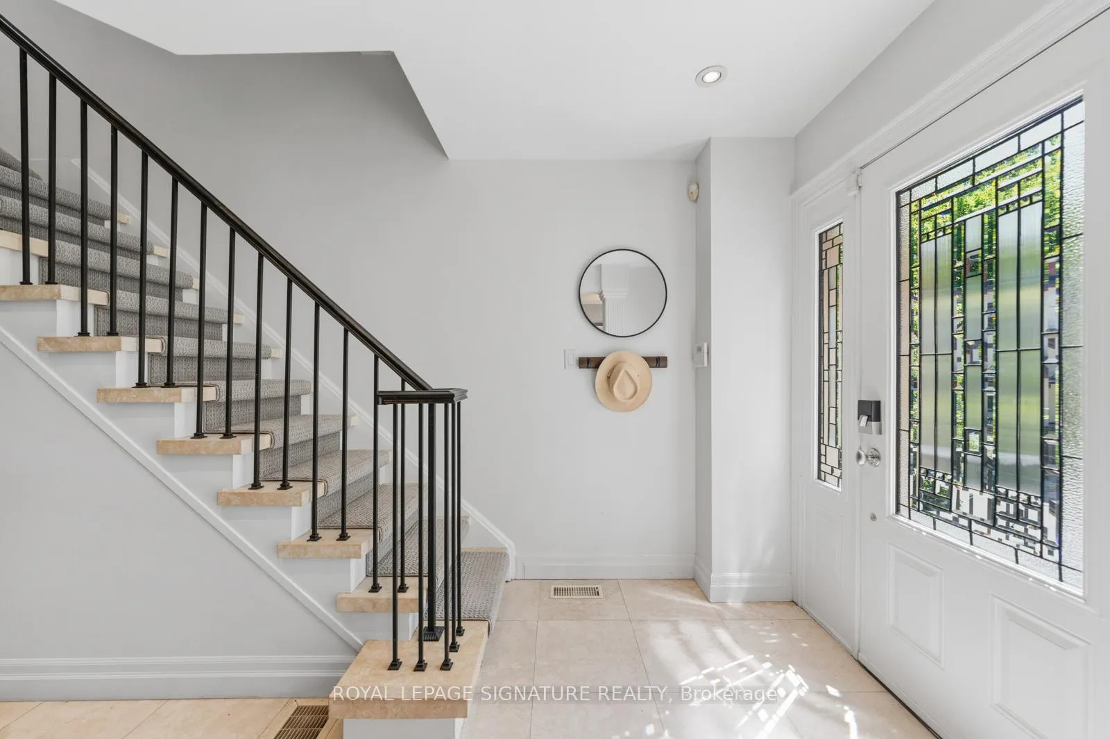 Photo 12 of 24 Hazel Avenue, Toronto, The Beaches — HOMEH