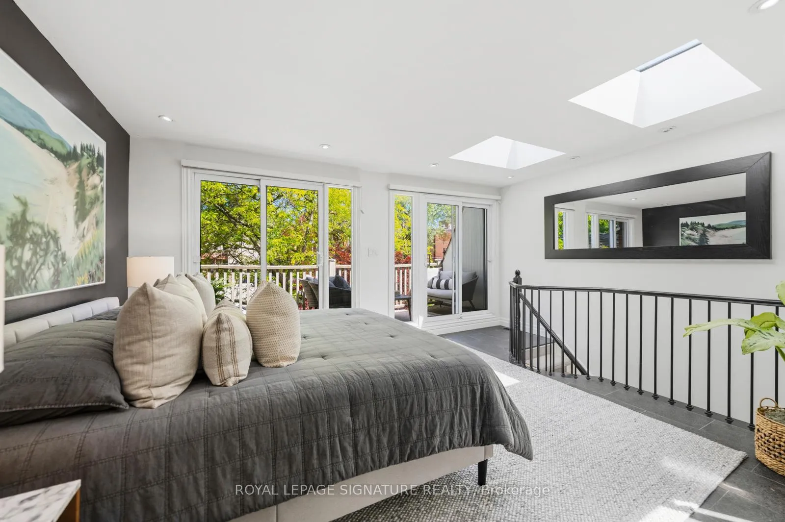 Photo 22 of 24 Hazel Avenue, Toronto, The Beaches — HOMEH