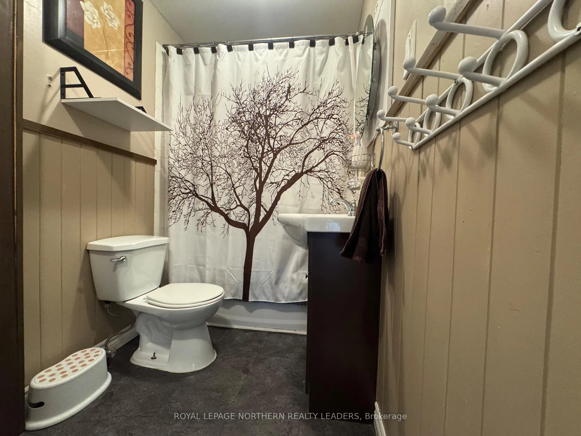 Photo 10 of 76 Bloor Avenue, Timmins, SP - Main Area — HOMEH
