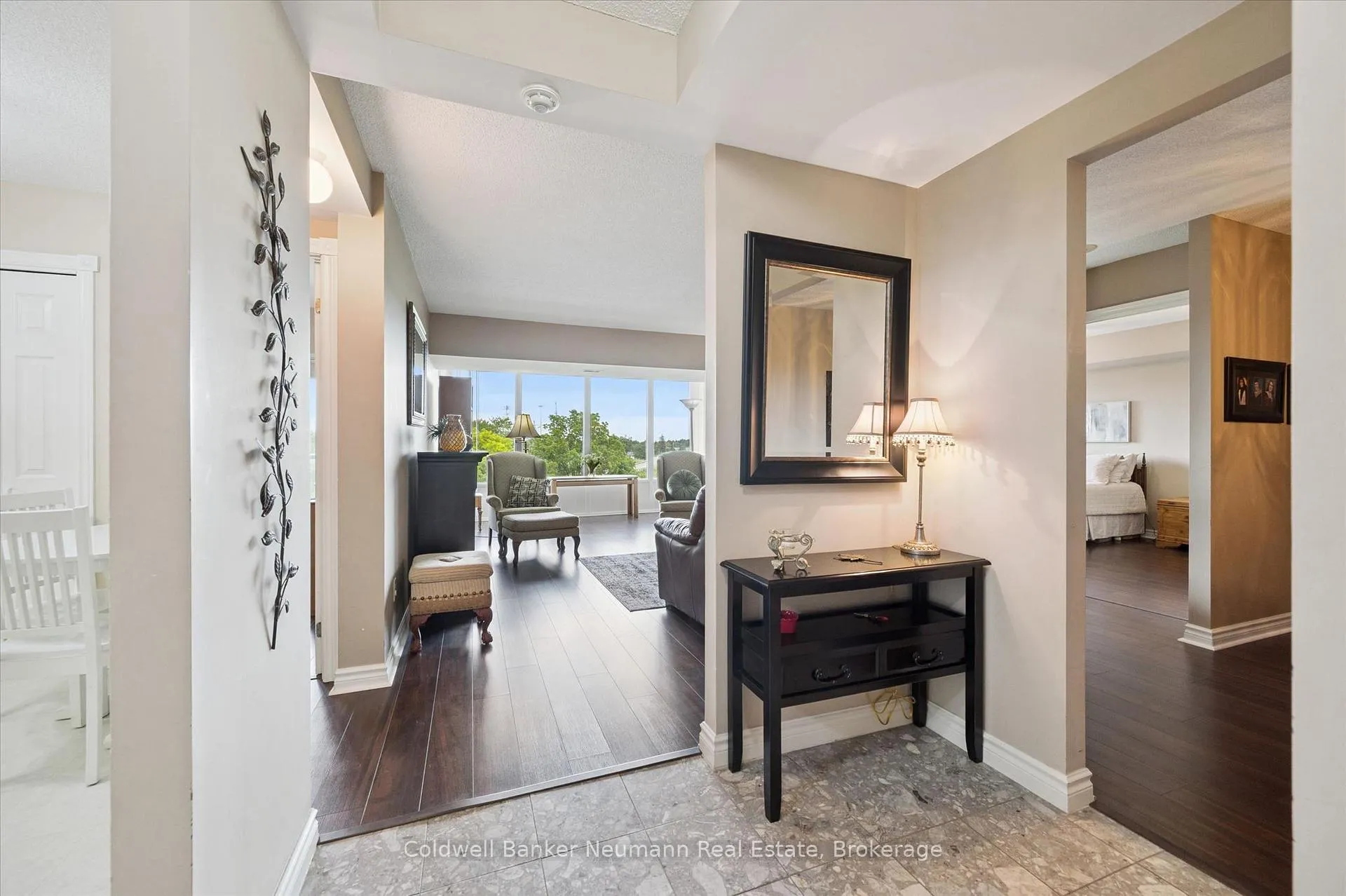 Photo 12 of Unit 1106, 237 King Street W, Cambridge, Preston North — HOMEH
