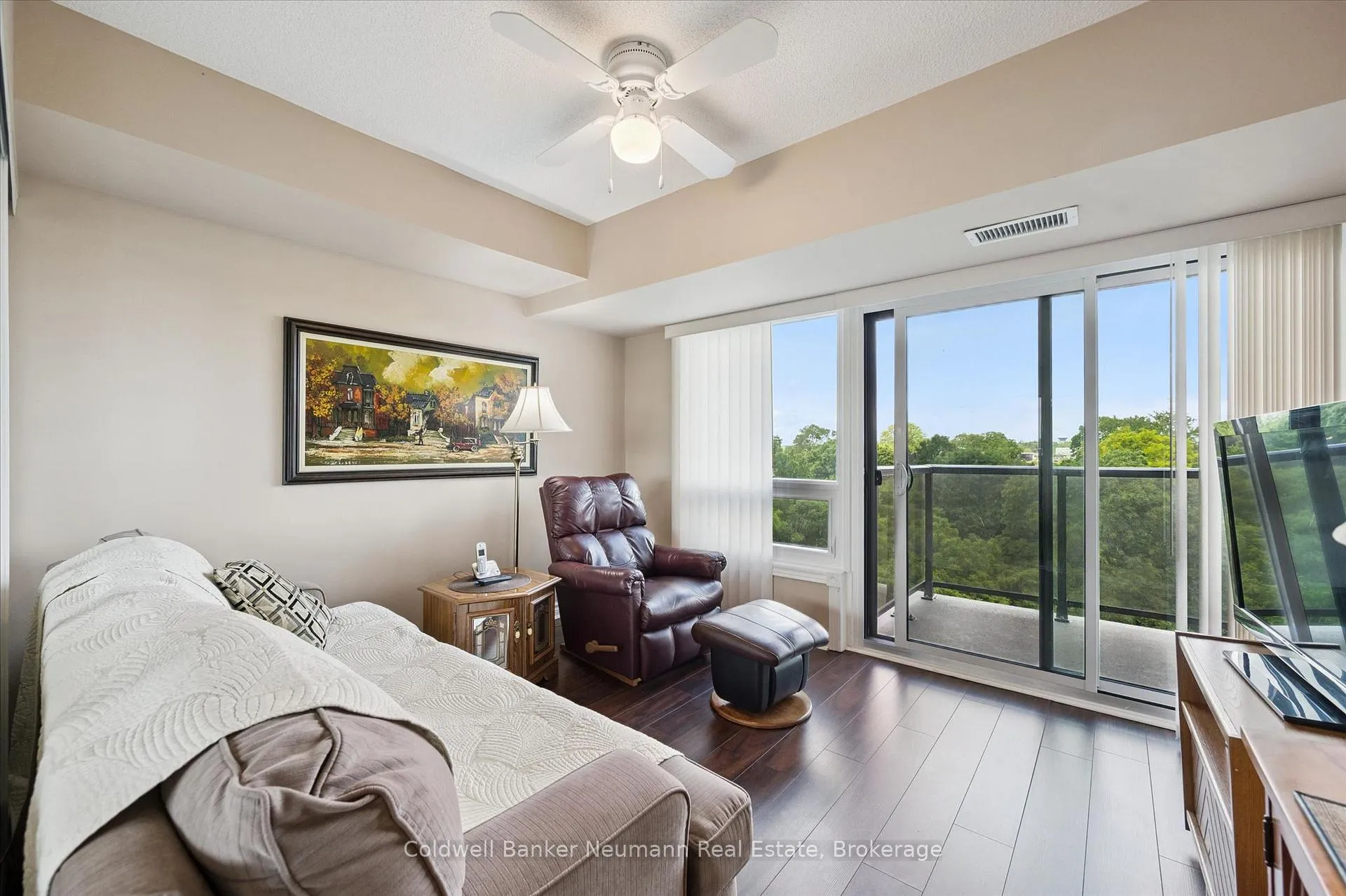 Photo 28 of Unit 1106, 237 King Street W, Cambridge, Preston North — HOMEH
