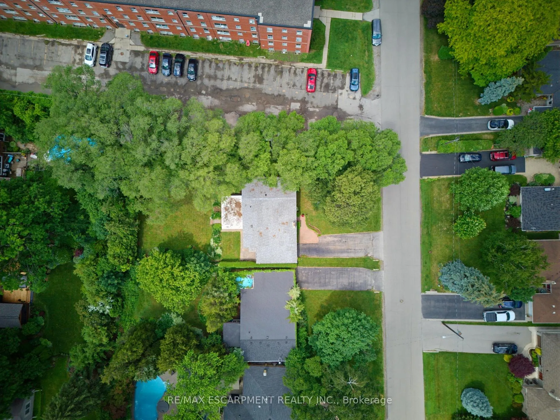 Photo 39 of 320 River Side Drive, Oakville, Central — HOMEH