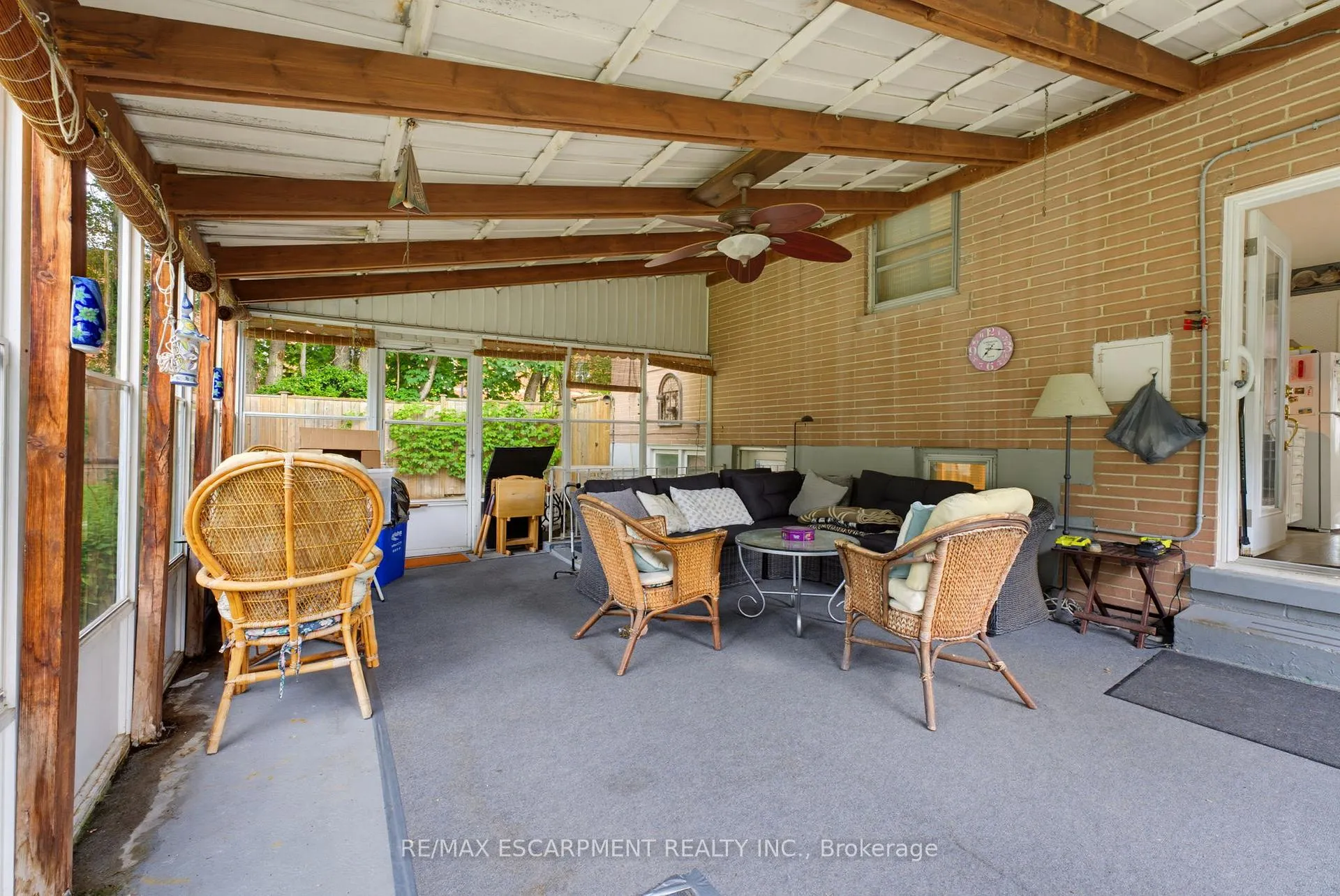 Photo 18 of 320 River Side Drive, Oakville, Central — HOMEH