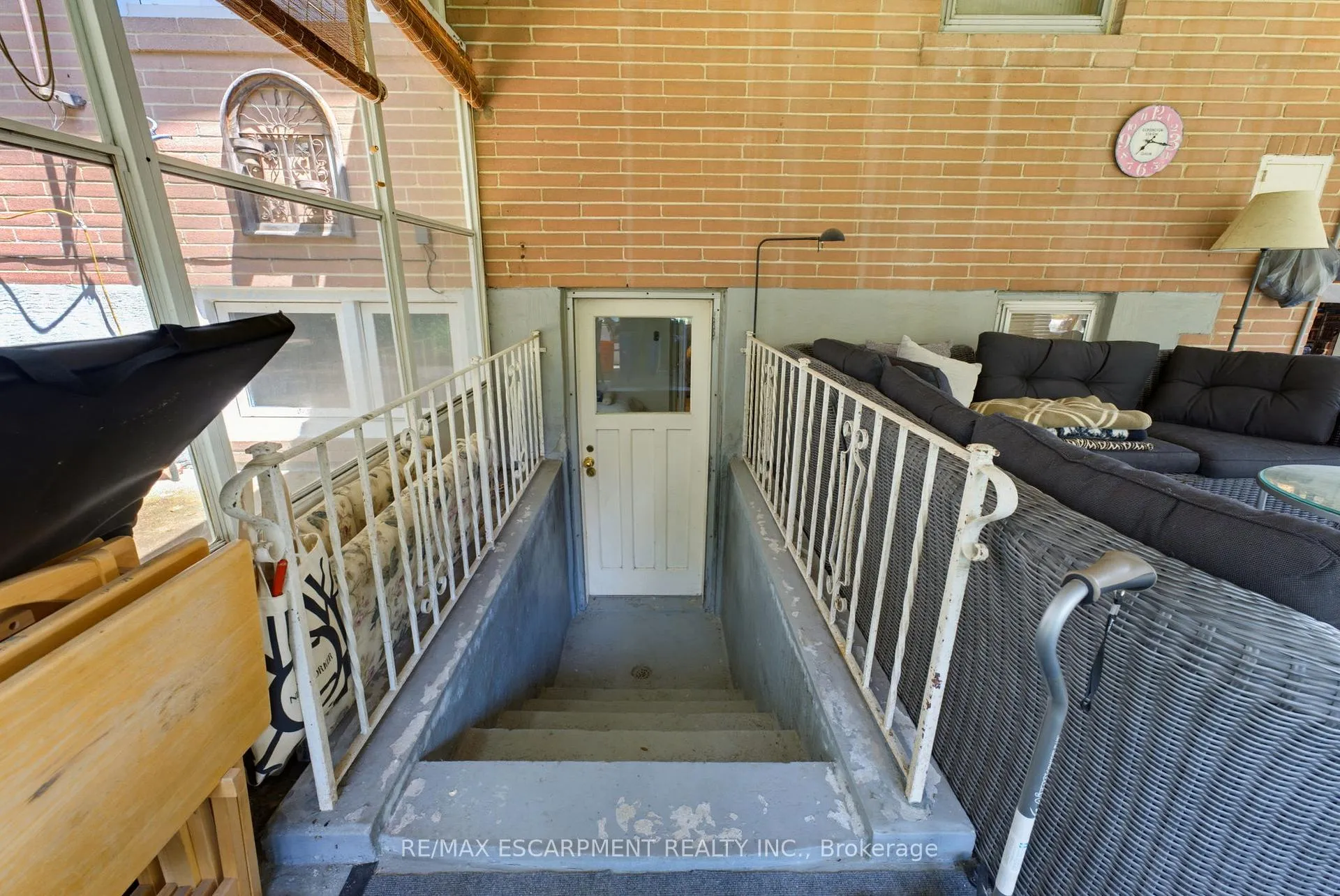 Photo 36 of 320 River Side Drive, Oakville, Central — HOMEH