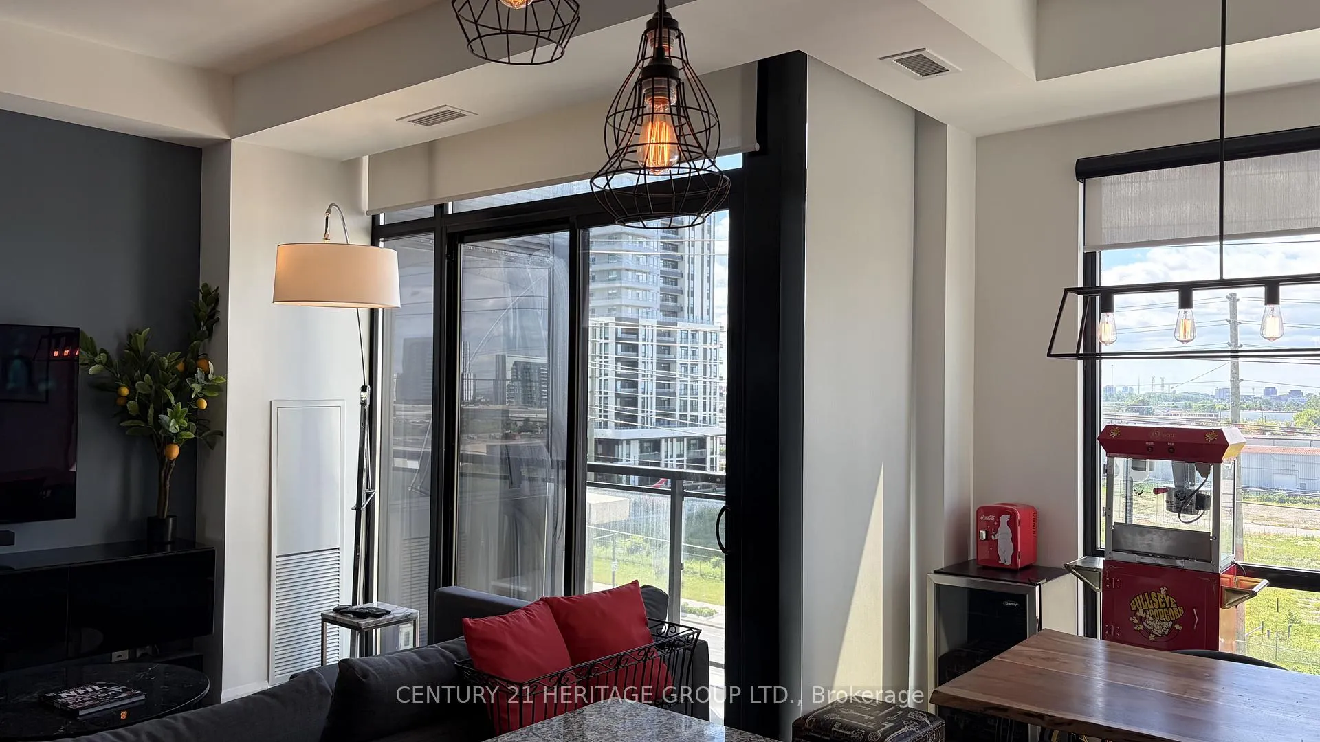 Photo 10 of Unit 510, 2910 Highway 7, Vaughan, Concord — HOMEH