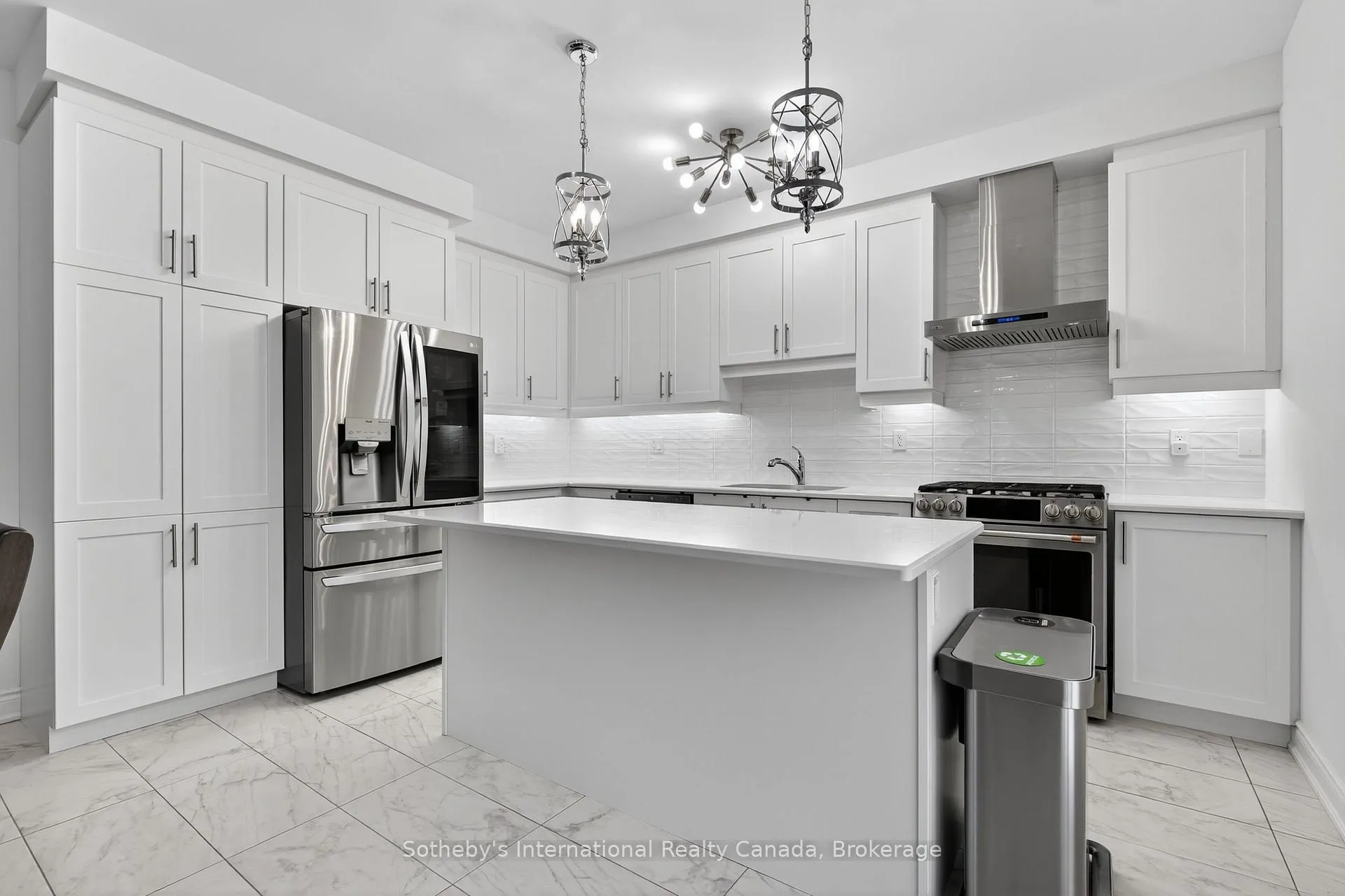 Photo 13 of 5 Middleton Drive, Wasaga Beach — HOMEH