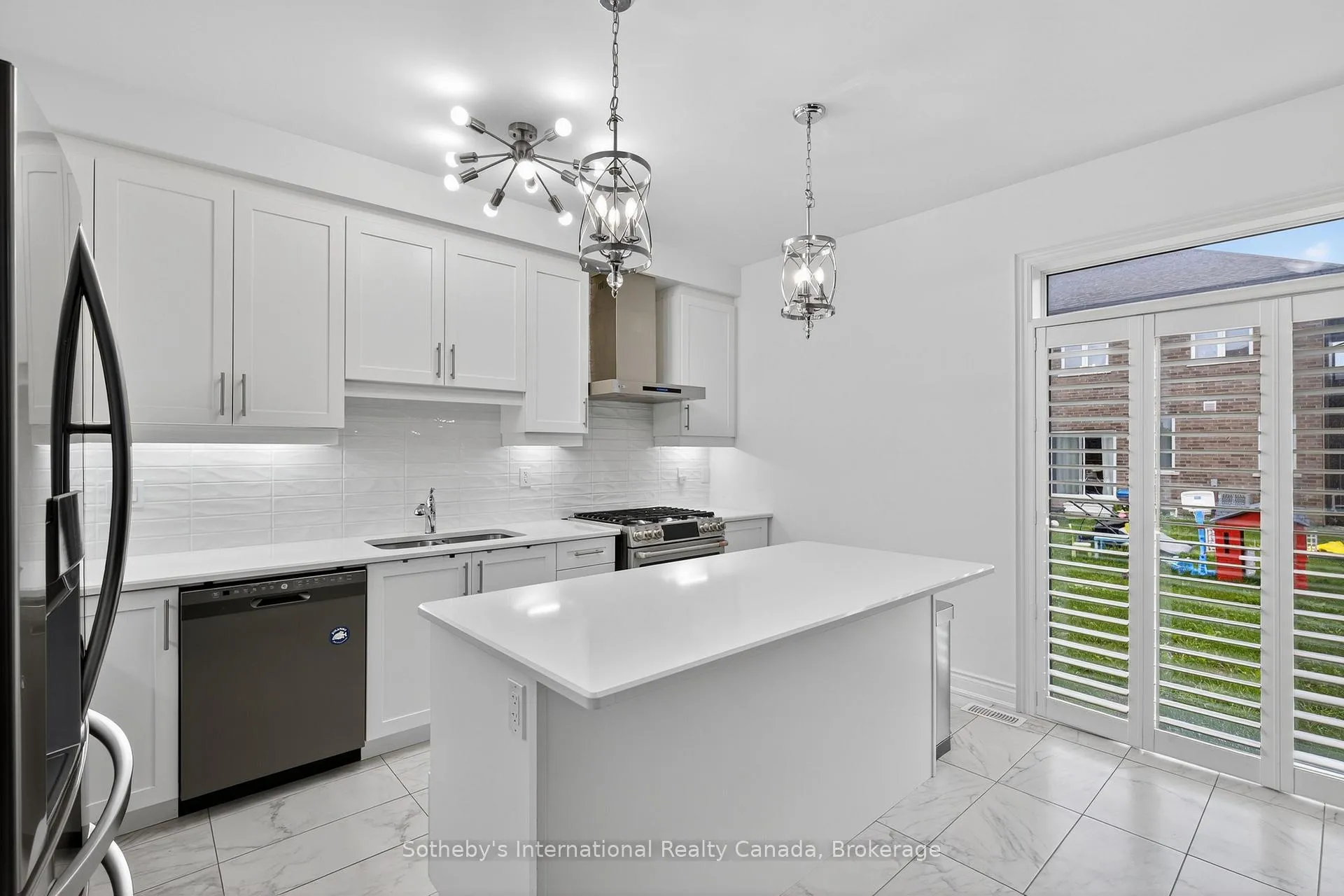 Photo 14 of 5 Middleton Drive, Wasaga Beach — HOMEH