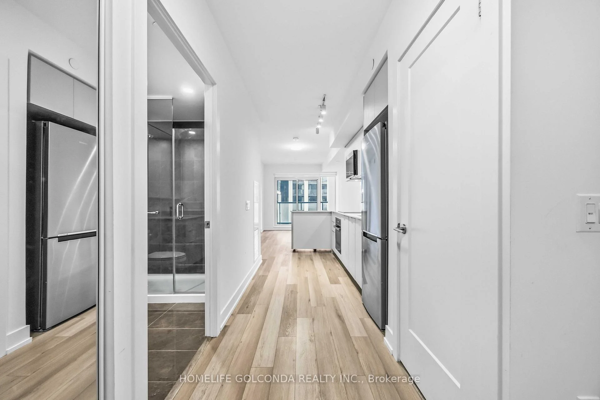 Photo 14 of Unit 901, 9 Clegg Road, Markham, Unionville — HOMEH