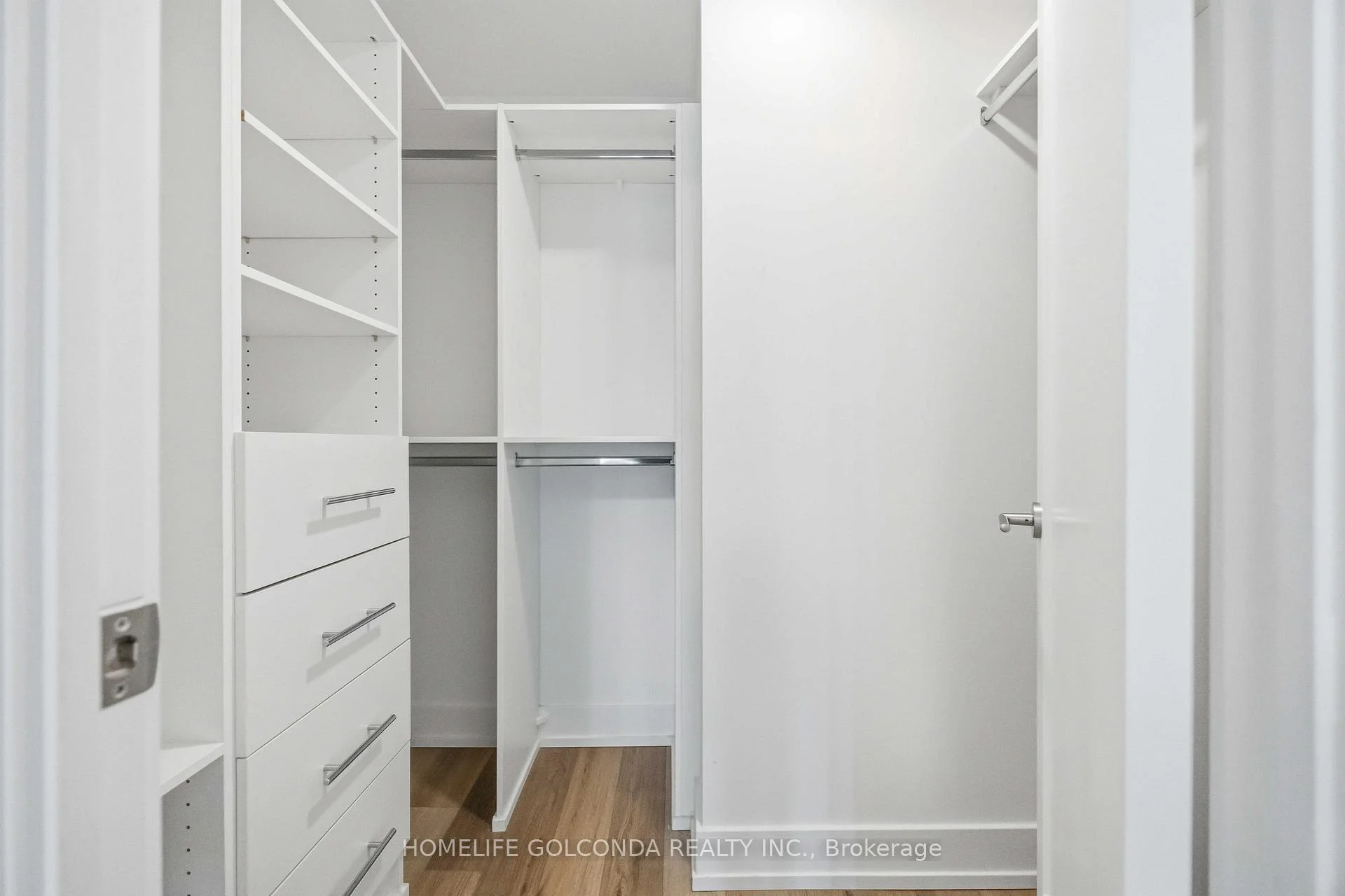 Photo 35 of Unit 901, 9 Clegg Road, Markham, Unionville — HOMEH