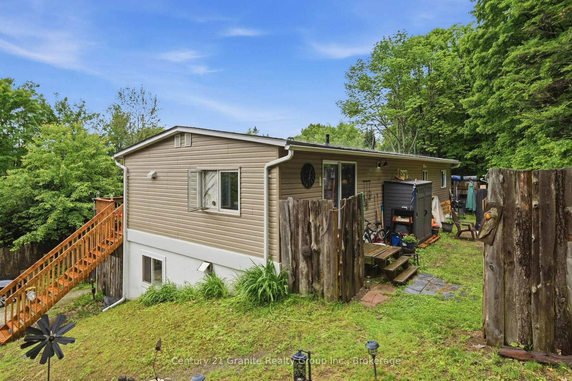 Photo 18 of 2427 North Shore Road, Algonquin Highlands, Stanhope — HOMEH